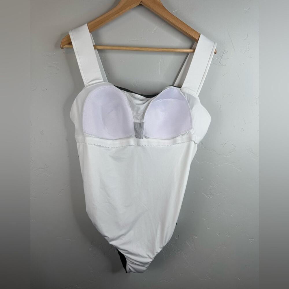 NEW Lands' End Square Neck High Leg Olive Green and White One Piece Swimsuit 16 - Picture 10 of 13